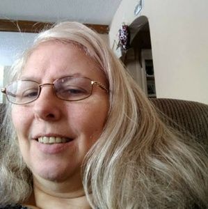 Meet your Posher, Jules